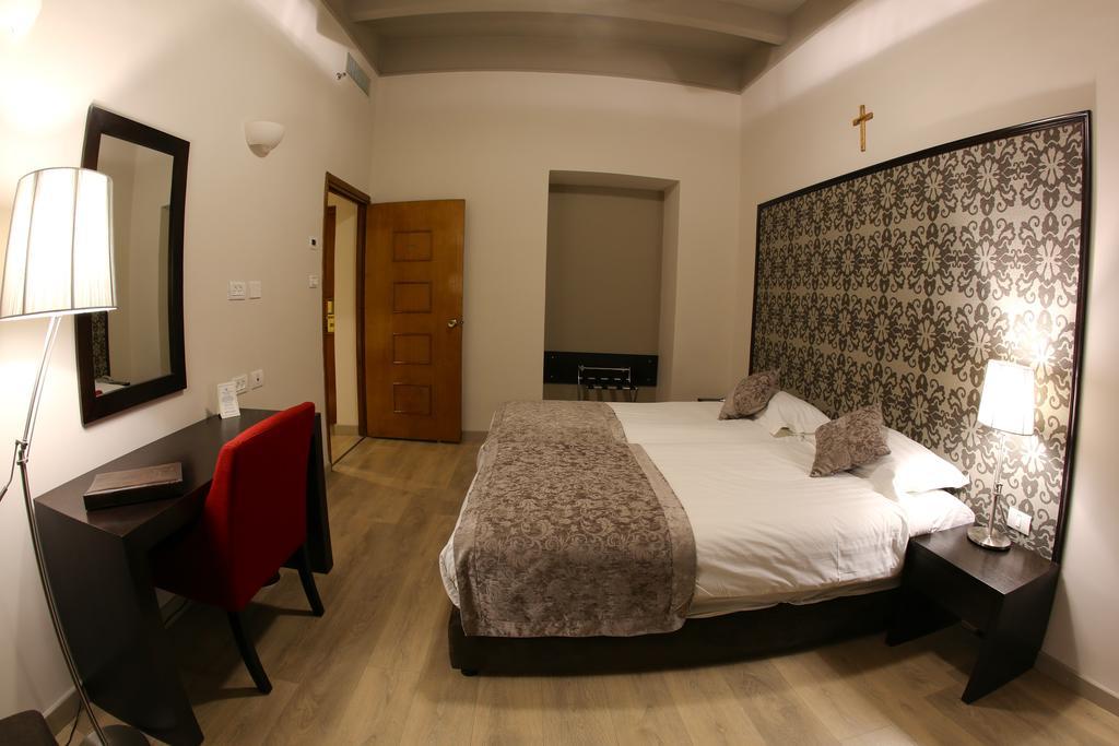 นอร์เทรอดาม ซองทร์ Hotel เยรูซาเลม ภายนอก รูปภาพ